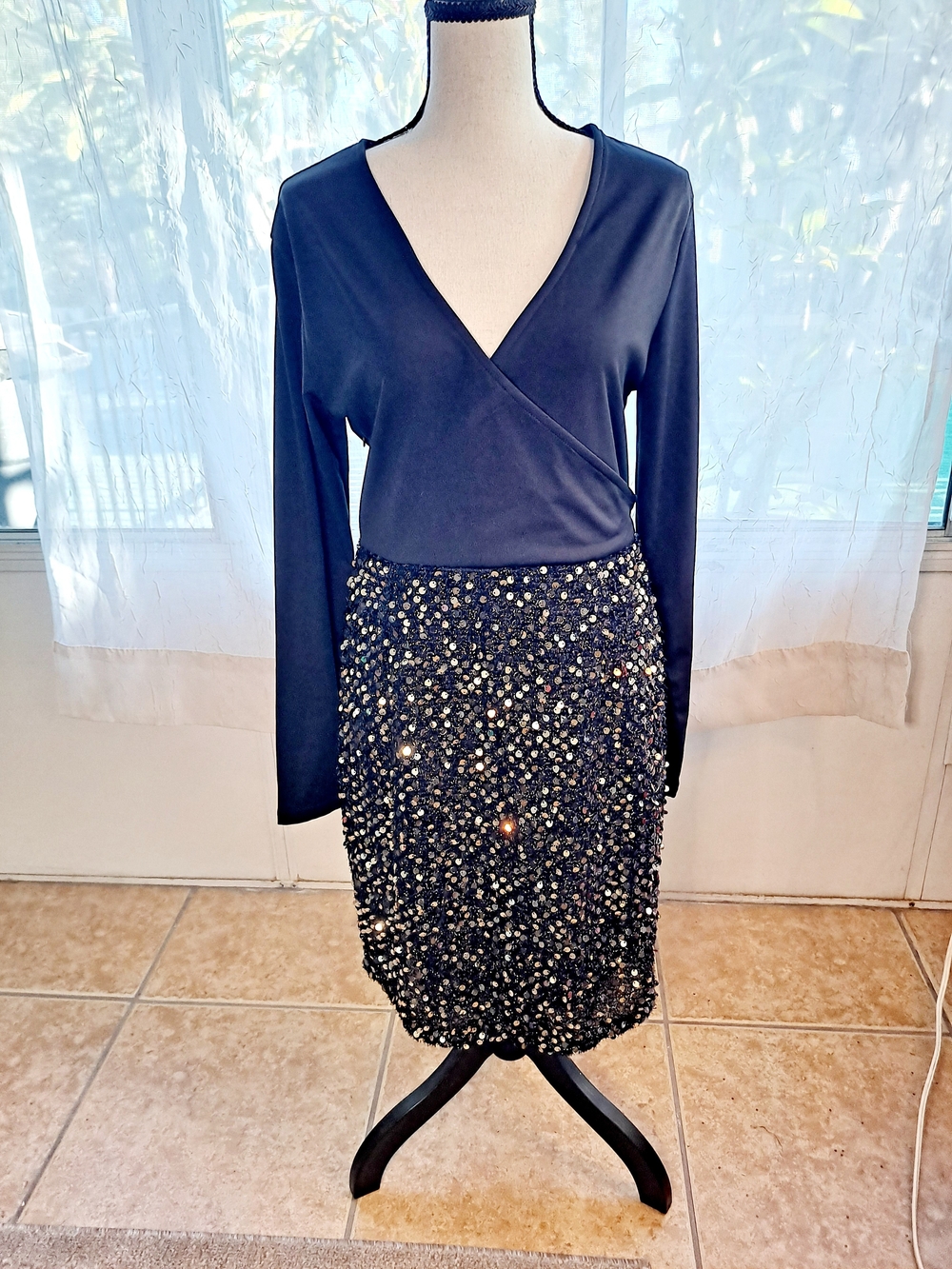 Black Long-Sleeve Sequin Mini Dress